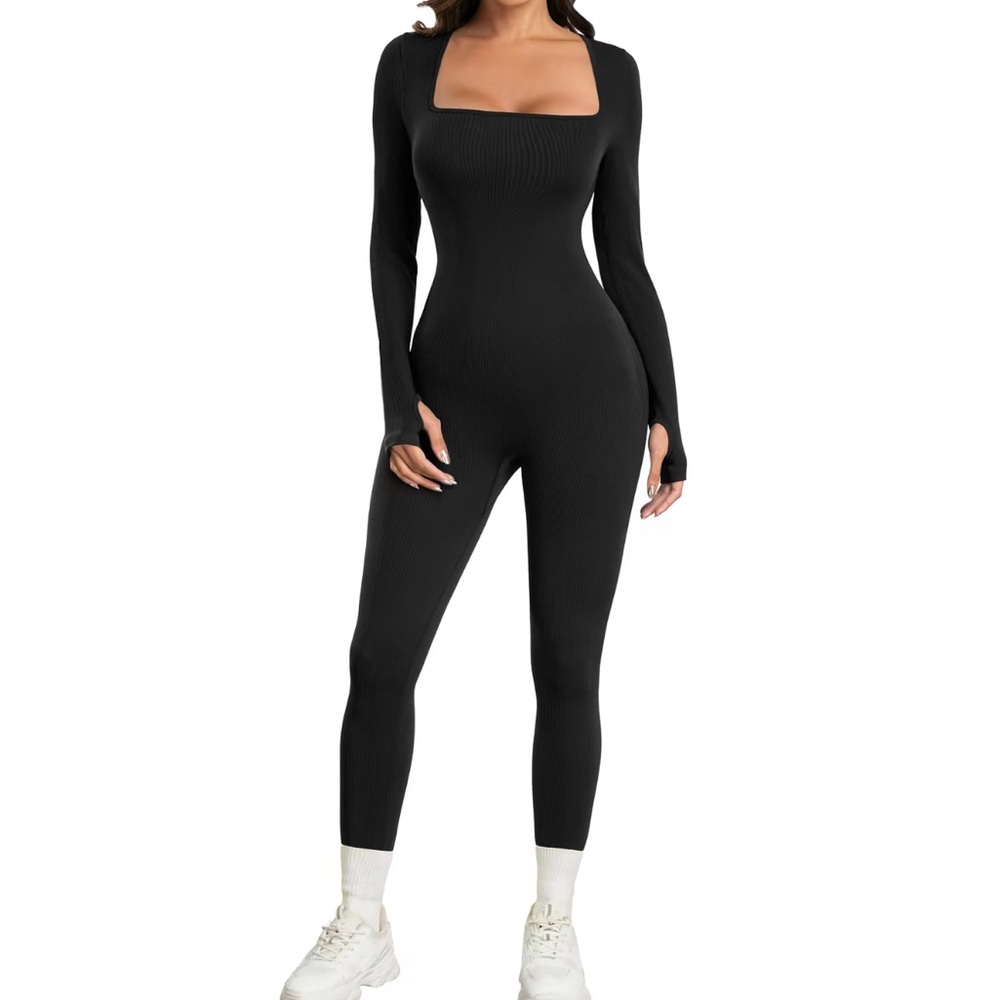 New black jump suit